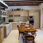 Villa Luxurious 