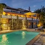 Villa Luxurious 