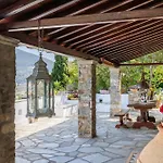 Villa Luxurious 